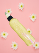 Load image into Gallery viewer, scented hydrating shimmer oil