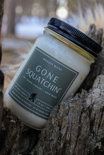 Load image into Gallery viewer, Gone Squatchin' - 100% Soy Wax Candle - Non-Toxic - Cotton Wick - Wanderlust Collection