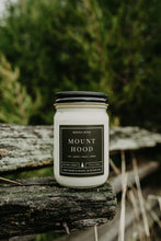 Load image into Gallery viewer, Mount Hood - 100% Soy Wax Candle - Non-Toxic - Wanderlust Collection