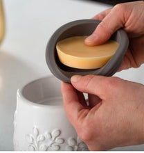 Load image into Gallery viewer, Willow branch flip dish wax melter